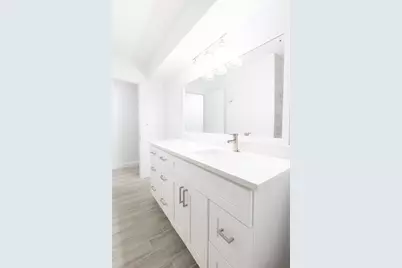2510 Straight Creek Drive, Houston, TX 77017 - Photo 12