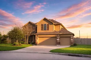 8606 Morning Dove Ln, Baytown, TX 77521 - Photo 1