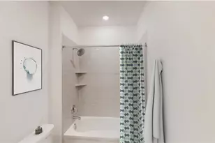 2813 Ravine Bluffs Ct, League City, TX 77573 - Photo 16