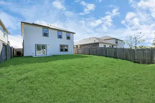 7810 Carrotwood Ct, Houston, TX 77049 - Photo 38