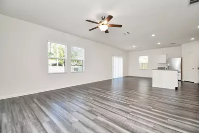 7810 Carrotwood Court, Houston, TX 77049 - Photo 18