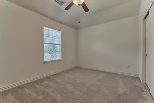 66 W Frontera Cir, The Woodlands, TX 77382 - Photo 28