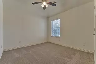 66 W Frontera Cir, The Woodlands, TX 77382 - Photo 32