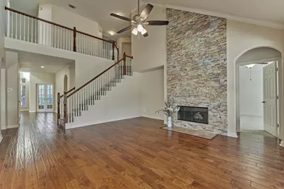 66 W Frontera Circle, The Woodlands, TX 77382 - Photo 12