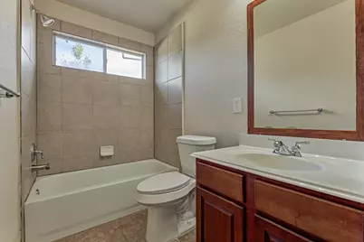 66 W Frontera Circle, The Woodlands, TX 77382 - Photo 30