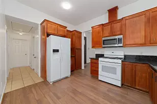 3727 Idaho St, Houston, TX 77021 - Photo 8
