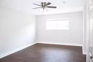 11123 Sageview Dr, Houston, TX 77089 - Photo 10