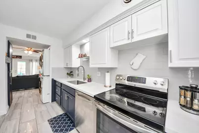 12757 S Huntingwick Drive S #142, Houston, TX 77024 - Photo 14