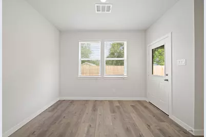 3609 Crawford Street, Bay City, TX 77414 - Photo 12