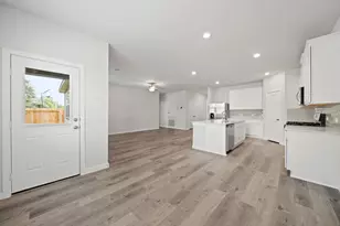 3609 Crawford St, Bay City, TX 77414 - Photo 14