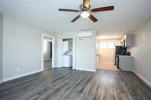 5201 Crawford St, Houston, TX 77004 - Photo 1