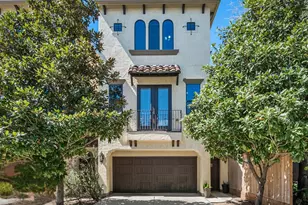 2601 Bevis St, Houston, TX 77008 - Photo 2