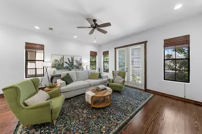 2601 Bevis Street #E, Houston, TX 77008 - Photo 8