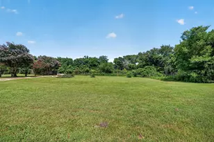5527 County Rd 155, Alvin, TX 77511 - Photo 40
