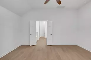 10318 Navarro Path, Montgomery, TX 77316 - Photo 36