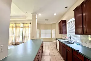 13113 Sunset Cliff Ct, Sugar Land, TX 77478 - Photo 8