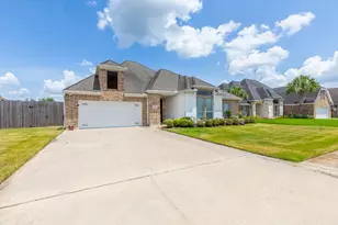 108 Mandavilla Wy, Lumberton, TX 77657 - Photo 2