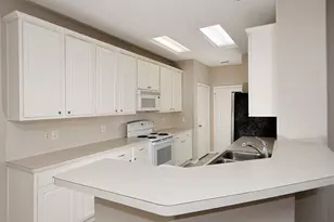 10 Peach Ridge Pl, The Woodlands, TX 77382 - Photo 8