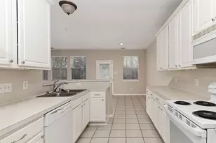 10 Peach Ridge Pl, The Woodlands, TX 77382 - Photo 10