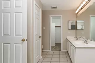 10 Peach Ridge Pl, The Woodlands, TX 77382 - Photo 20