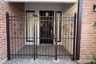 11423 Wickersham Ln, Houston, TX 77077 - Photo 2