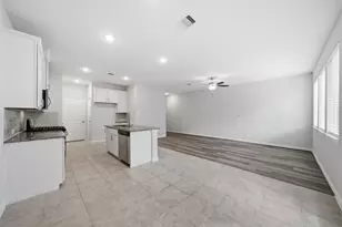 7116 Elgin St, Pearland, TX 77584 - Photo 8