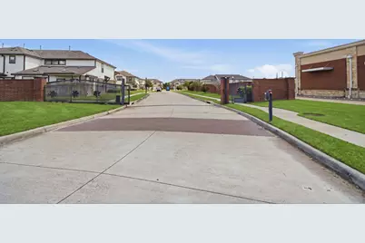 7116 Elgin Street, Pearland, TX 77584 - Photo 4