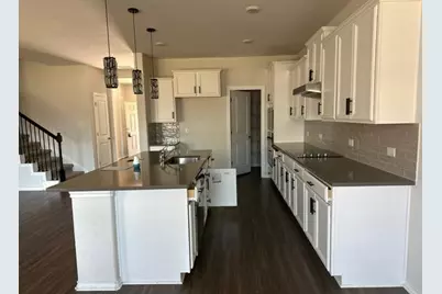 12639 Monoceros, San Antonio, TX 78245 - Photo 4