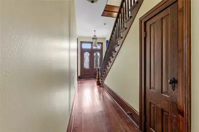 2002 Ave K, Galveston, TX 77550 - Photo 6