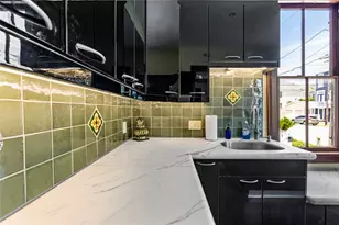 2002 Avenue K, Galveston, TX 77550 - Photo 14