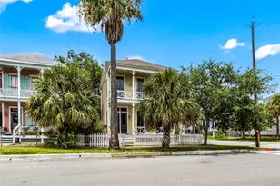 2002 Avenue K, Galveston, TX 77550 - Photo 44