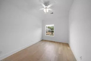 310 E 28th St, Houston, TX 77008 - Photo 16