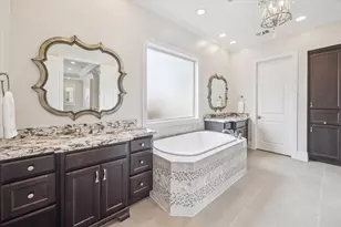 1523 Cunningham Parc Ln, Houston, TX 77055 - Photo 10