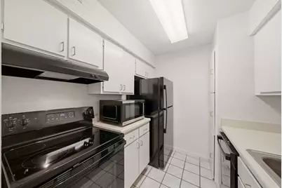 1900 Bay Area Boulevard #169, Houston, TX 77058 - Photo 10