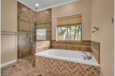 116 Dewberry Drive, Lake Jackson, TX 77566 - Photo 18