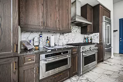 4820 Caroline Street #501, Houston, TX 77004 - Photo 8