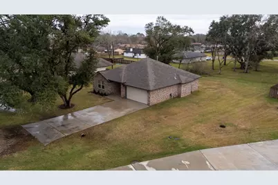 62 Nelson Court, Jones Creek, TX 77541 - Photo 1