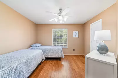 203 W Stedhill Loop Loop, The Woodlands, TX 77384 - Photo 32