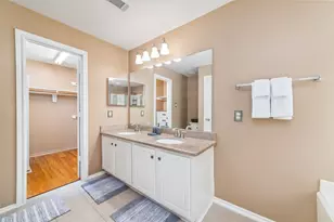 203 W Stedhill Loop Loop, The Woodlands, TX 77384 - Photo 24