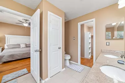 203 W Stedhill Loop Loop, The Woodlands, TX 77384 - Photo 22