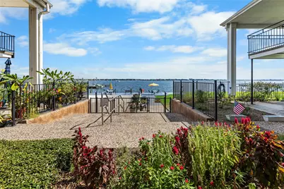 3535 Nasa Parkway #39, Seabrook, TX 77586 - Photo 2