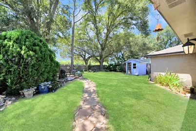 7802 Alegria Drive, Houston, TX 77083 - Photo 30