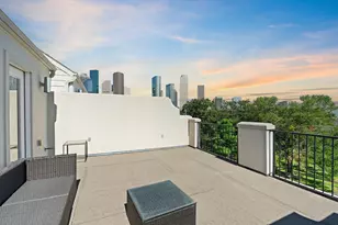 1212 W Dallas St, Houston, TX 77019 - Photo 1