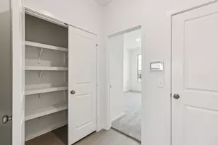 1030 S Oakhurst Dr, Dayton, TX 77535 - Photo 8