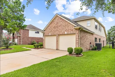 17007 Locust Springs Drive, Houston, TX 77095 - Photo 2