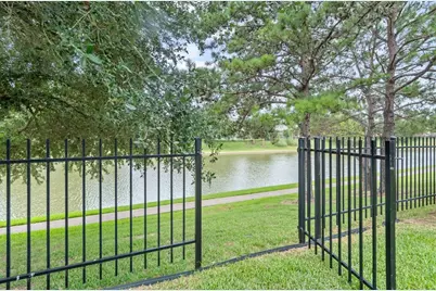 17007 Locust Springs Drive, Houston, TX 77095 - Photo 20