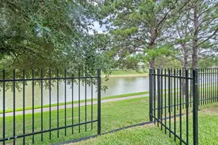 17007 Locust Springs Dr, Houston, TX 77095 - Photo 20