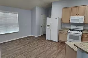 14123 Curry Creek Ln, Houston, TX 77090 - Photo 4