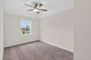 9122 Highland Northern Wy, Houston, TX 77088 - Photo 18