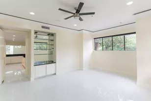 8800 Woodway Dr, Houston, TX 77063 - Photo 16